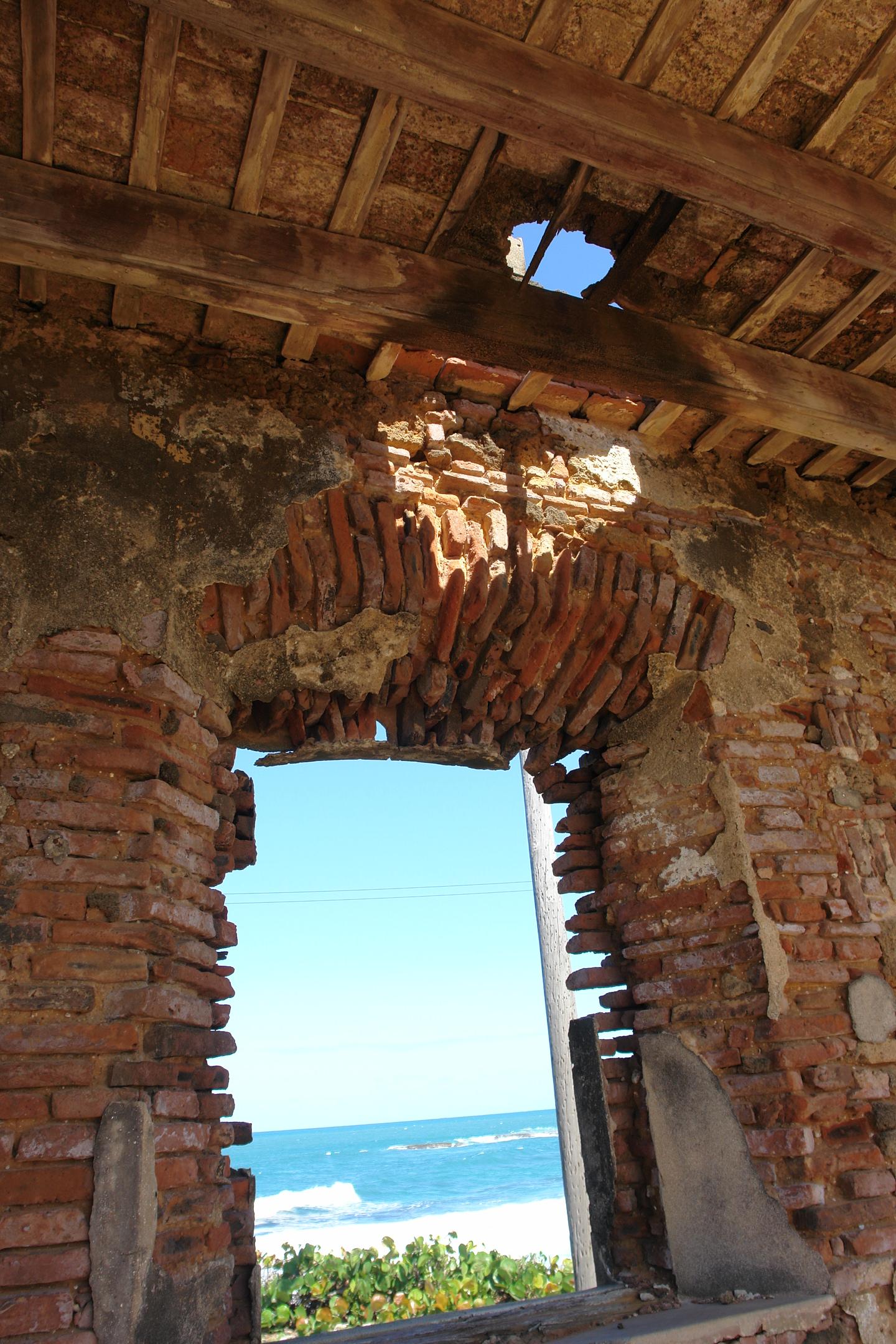 Ruinas del Antiguo Leprocomio - Toa Baja - 2011 00027